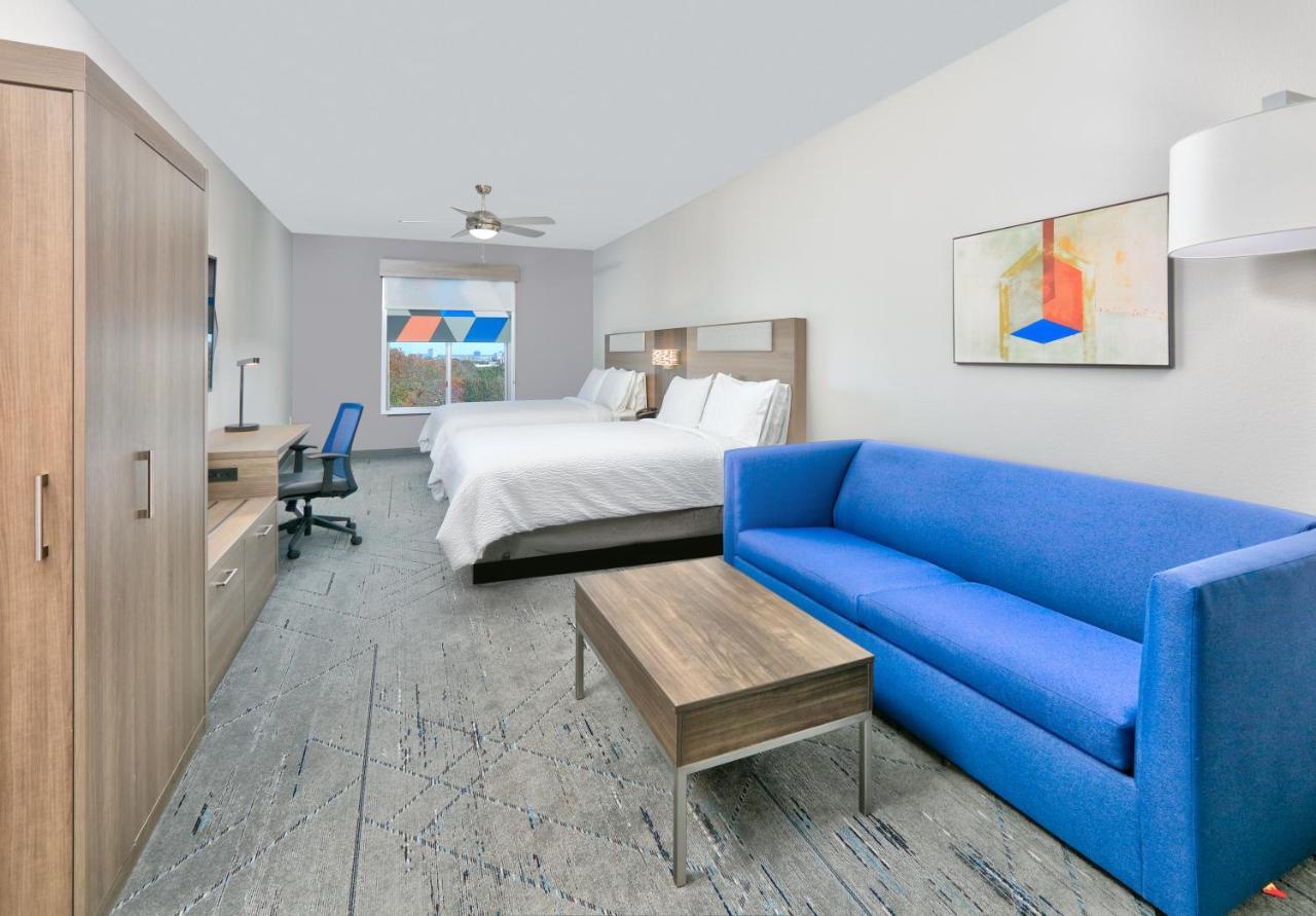 Holiday Inn Express & Suites North Dallas At Preston By Ihg Exterior photo