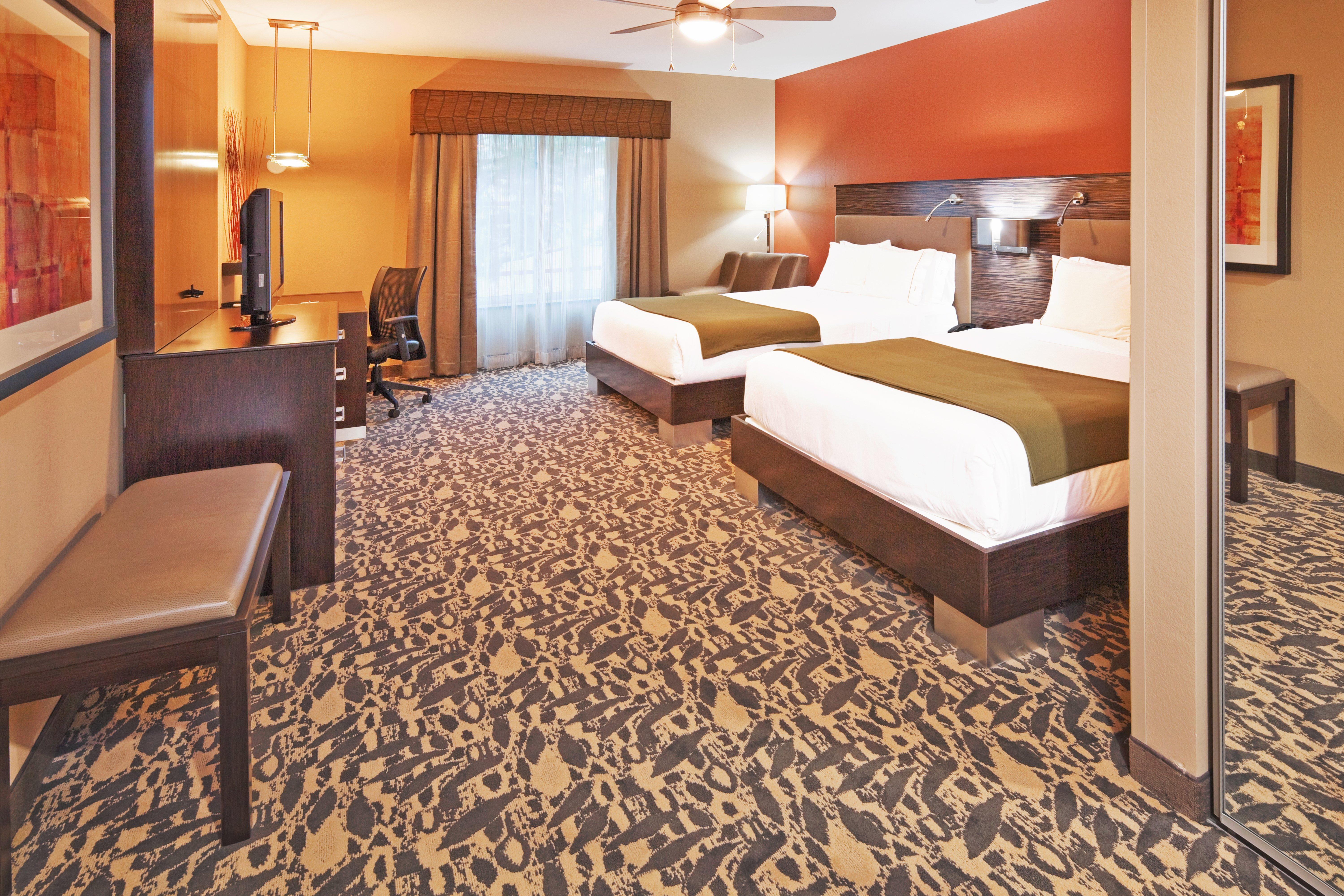 Holiday Inn Express & Suites North Dallas At Preston By Ihg Exterior photo