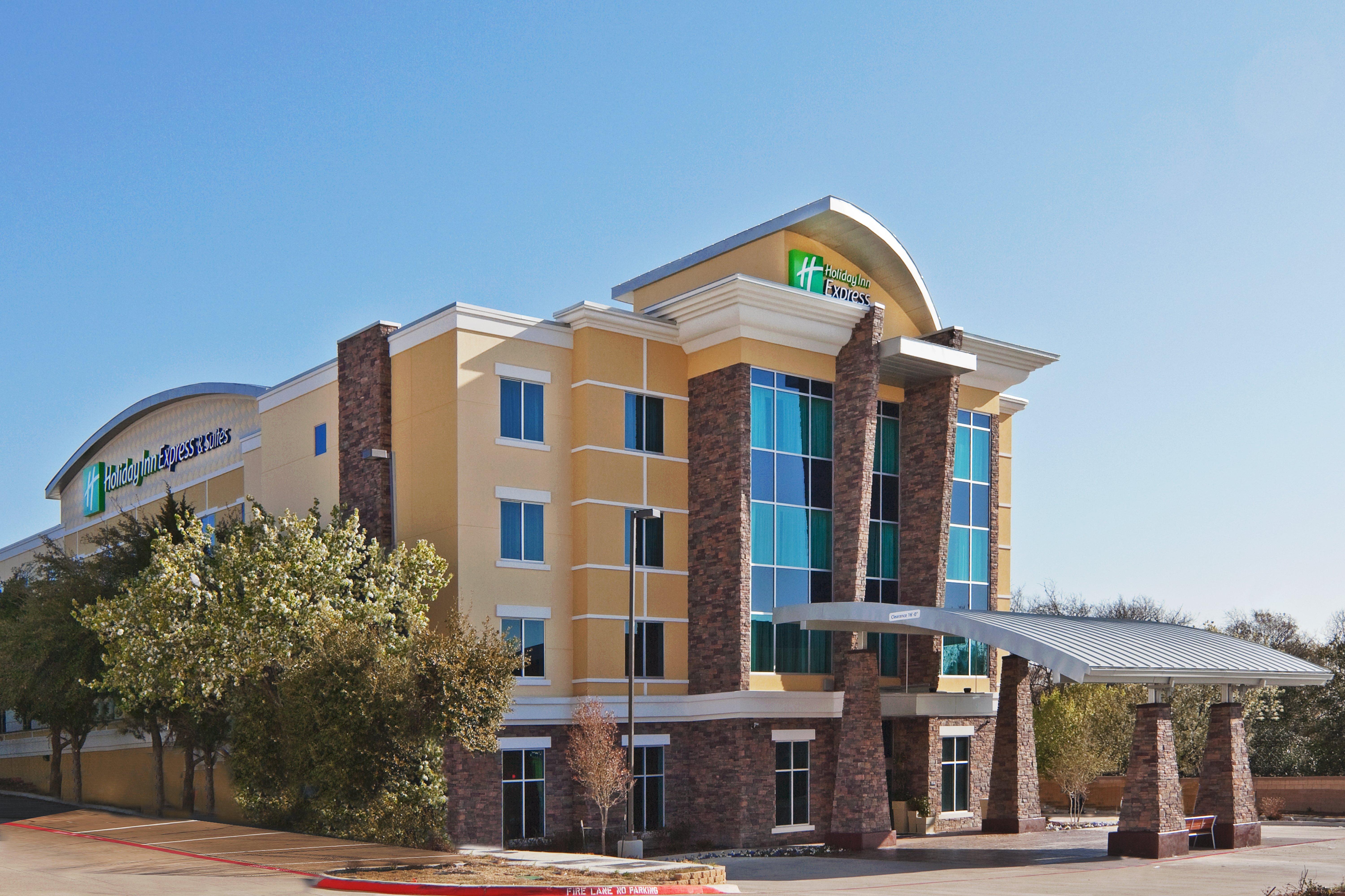 Holiday Inn Express & Suites North Dallas At Preston By Ihg Exterior photo