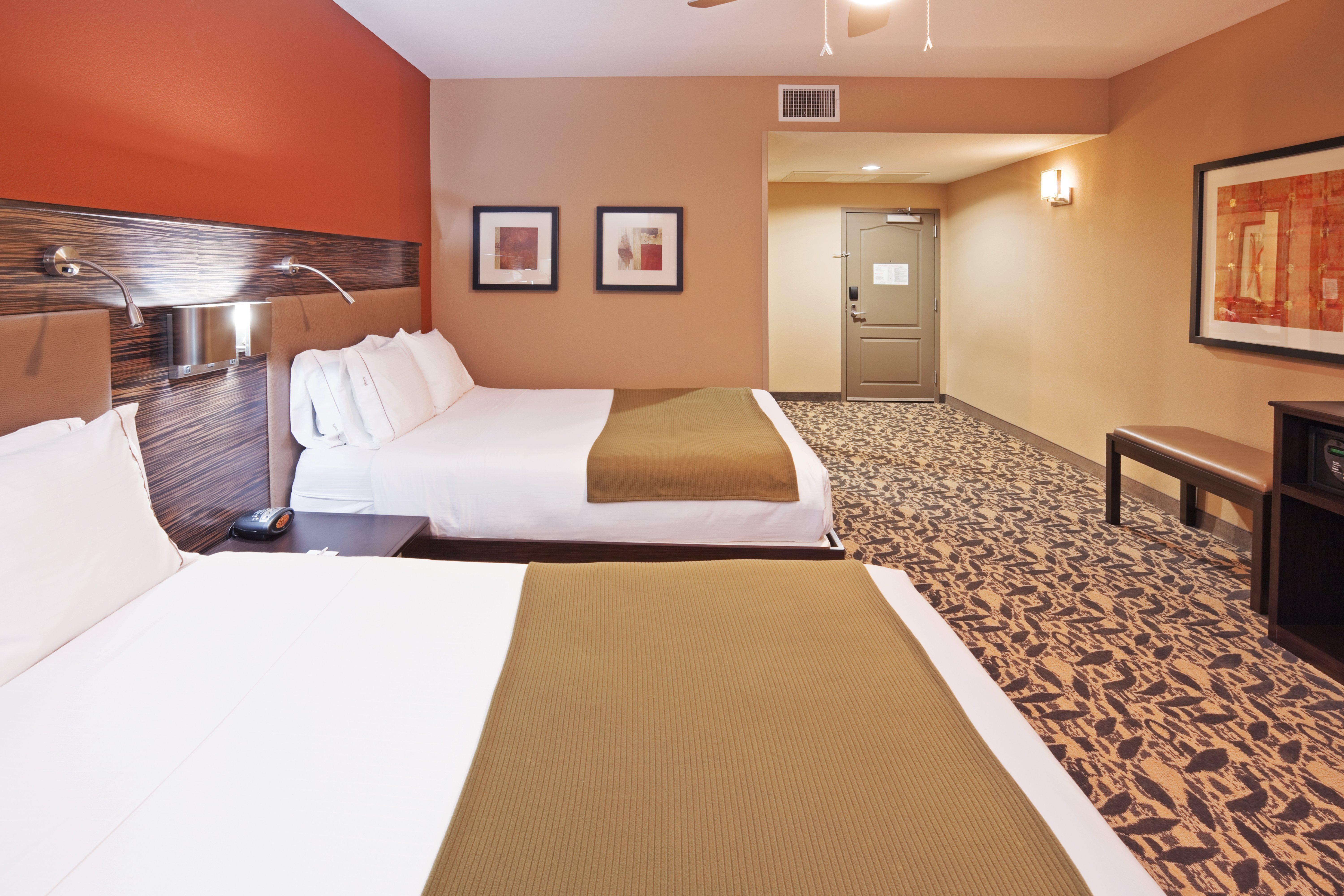 Holiday Inn Express & Suites North Dallas At Preston By Ihg Exterior photo