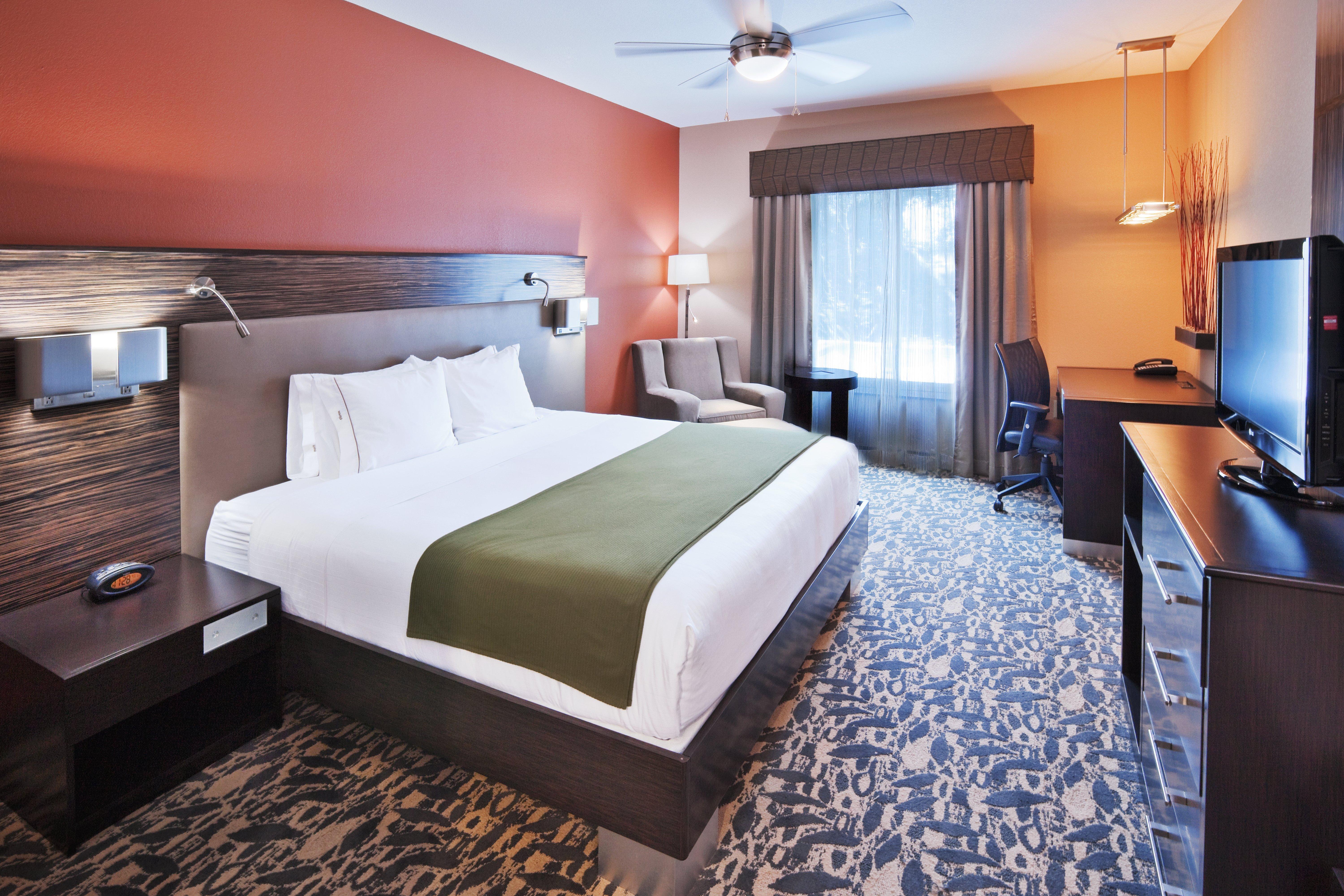Holiday Inn Express & Suites North Dallas At Preston By Ihg Exterior photo